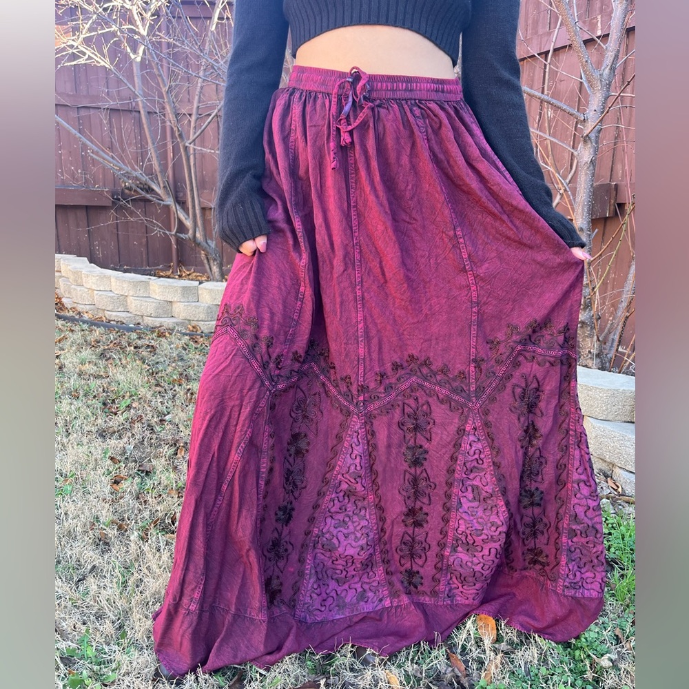 Cottagecore Maroon Maxi Skirt with Embroidery - Picture 8 of 11